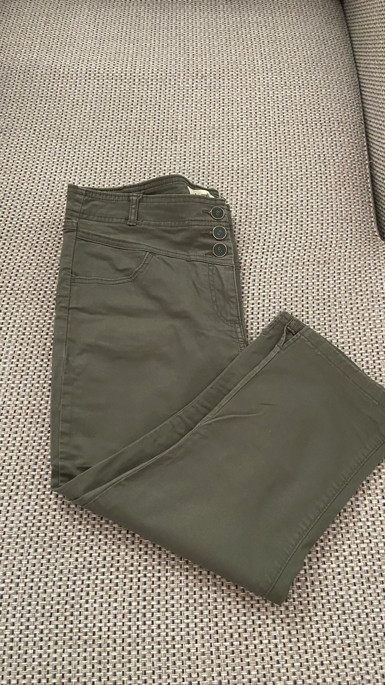 Kaki korte broek Perfecte staat maat 42 – photo 10